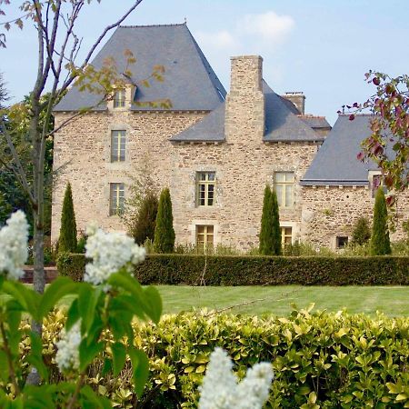 B&B Le Plessix - Manoir Le Plessix Madeuc Corseul Eksteriør bilde