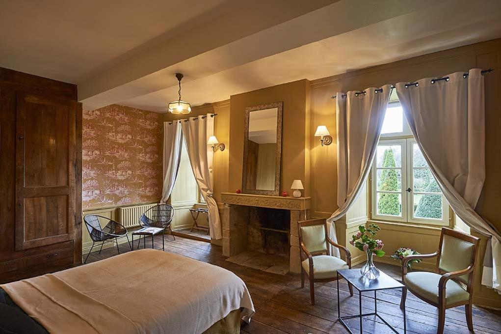 B&B Le Plessix - Manoir Le Plessix Madeuc Corseul Eksteriør bilde